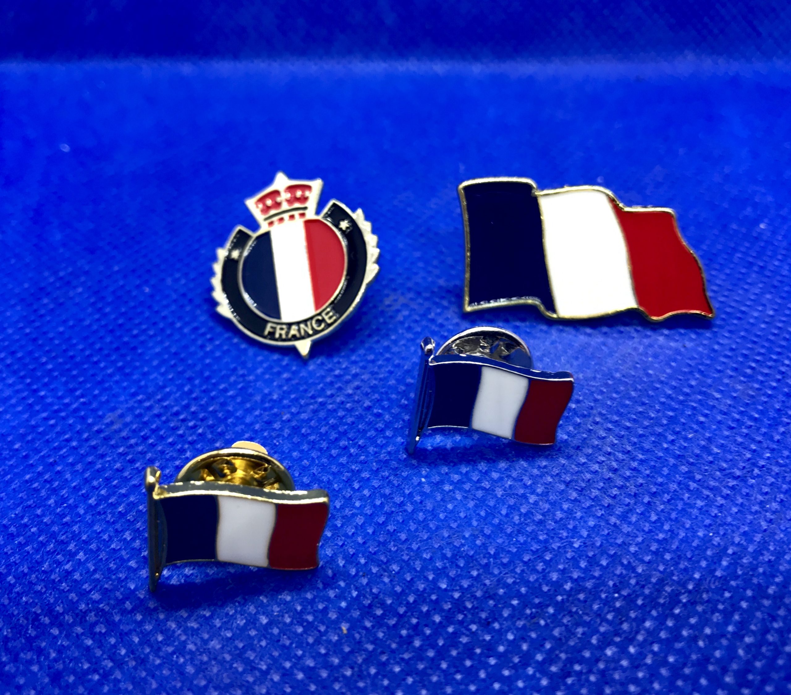 pins pin badge pin's drapeau pays carte departement pyrenees orientales 