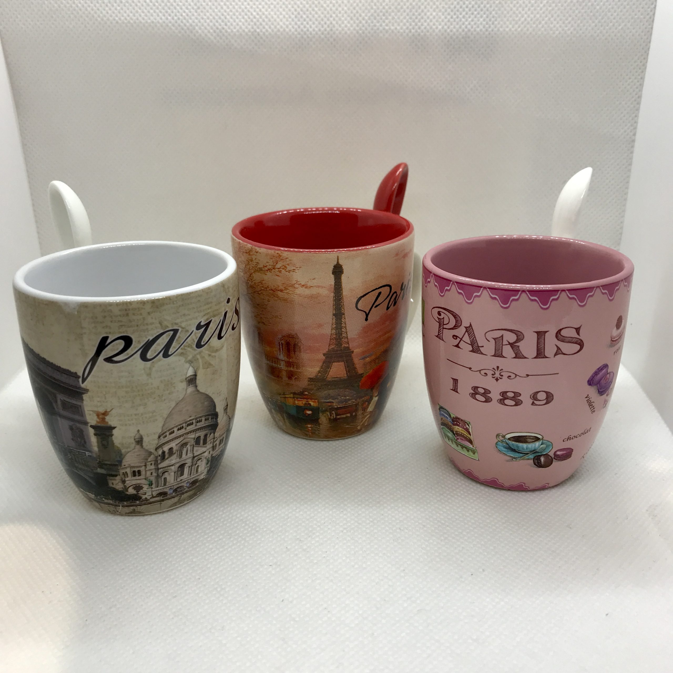 Tasse de café avec cuillère Paris